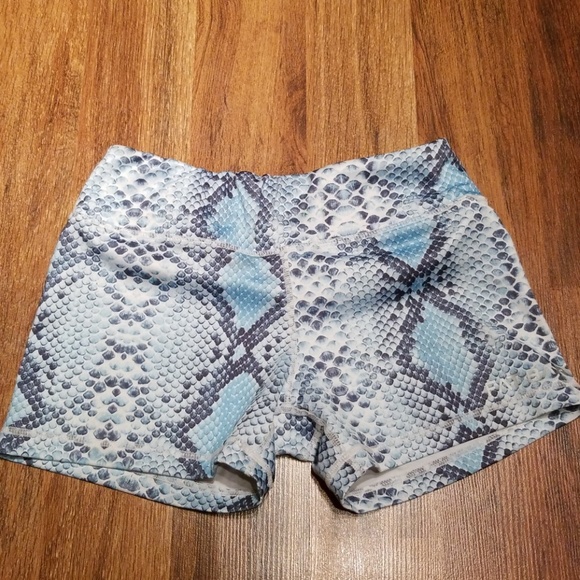 fat bar apparel Pants - Far Bar Apparel shorts
